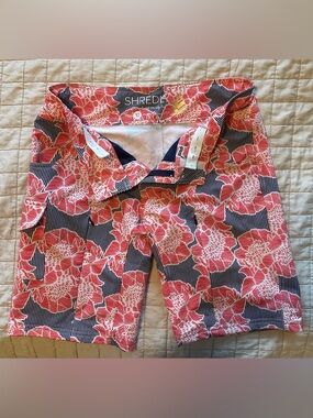 Shredly women’s shorts